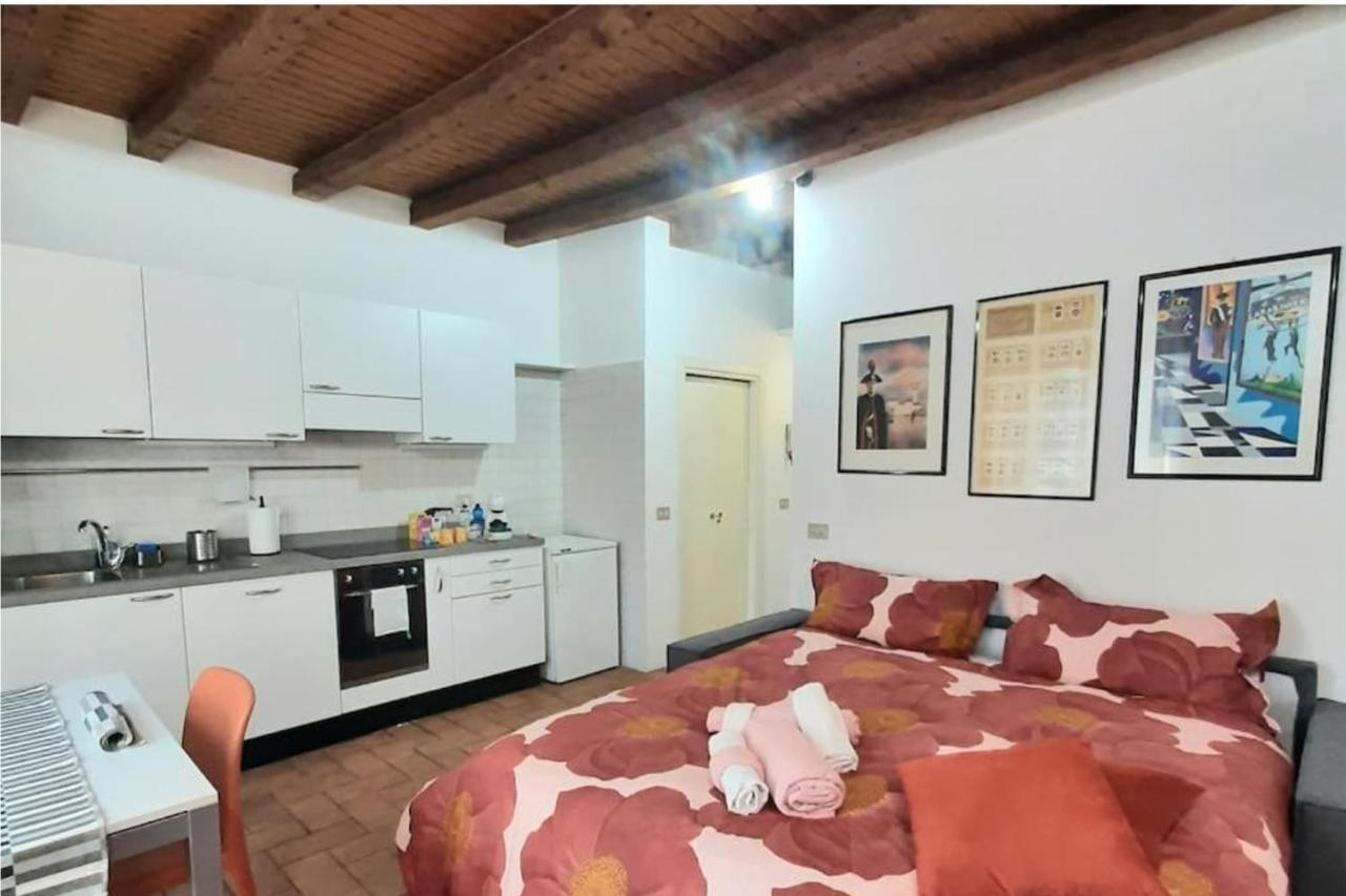 Il Rifugio Sui Navigli Con Garage Privato Gratuito Aria Condizionata & Wi-Fi Apartment Milan Exterior photo